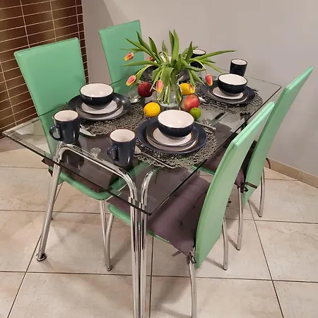 Apartment Hajmat Moj *