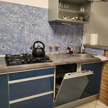 Apartment Hajmat Moj *